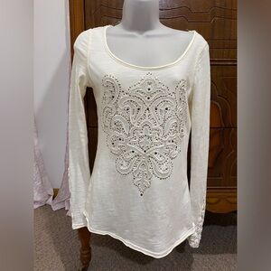 Maurice’s Premium Long Sleeve T-shirt